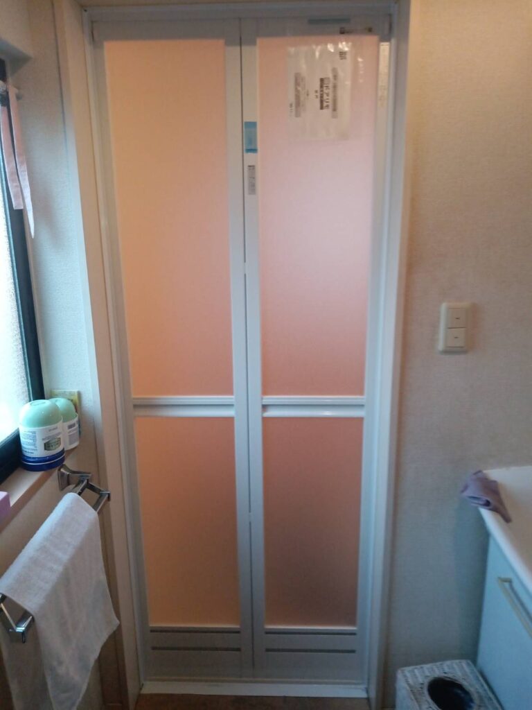 浴室折れ戸交換アタッチメント工法